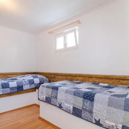 Ferienwohnung Fuer 7 Personen Ca 90 Qm In Stankovic Bei Orebic, Dalmatien Sueddalmatien * Jurjevic